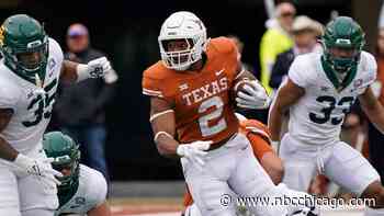 Bijan Robinson Praises Bears' Roschon Johnson, Calls Him ‘a God'