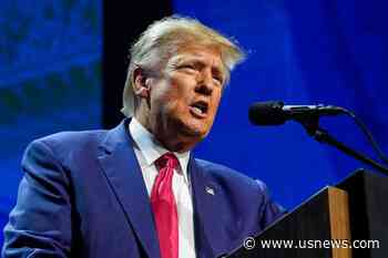 Trump Ups Competition With DeSantis in Planning Trip to Iowa