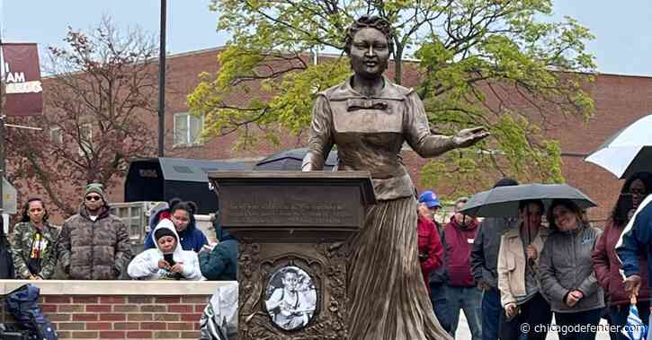 Mamie Till-Mobley, Emmett’s Mother, is Honored With A Statue at Her High School