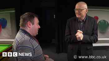 Snooker super fan meets hero Steve Davis at Sheffield's Crucible