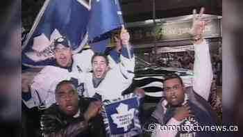 Flip phones and partying on Yonge Street: Look at Toronto the last time the Leafs won a playoff series