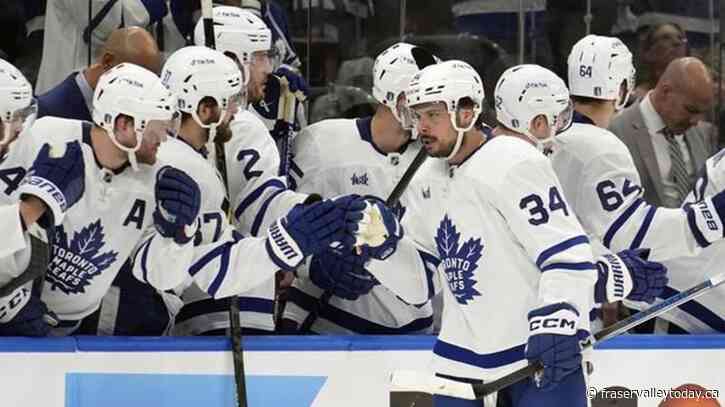 Leafs tip Lightning in OT, advance in NHL playoffs