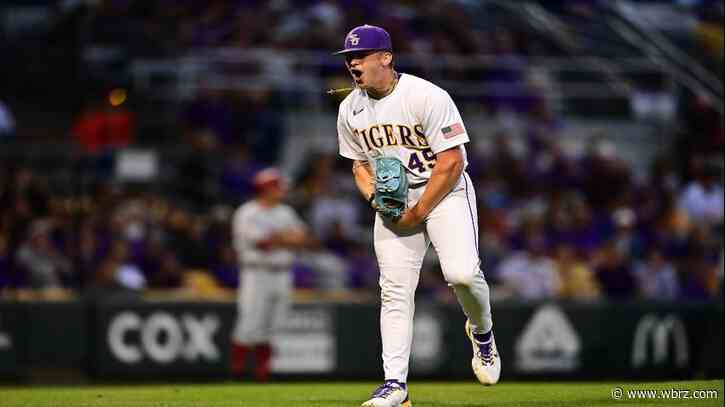 No. 1 LSU baseball wins game 2 vs Alabama 12-8