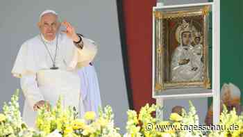 Papst Franziskus wirbt in Ungarn für Toleranz für Migranten