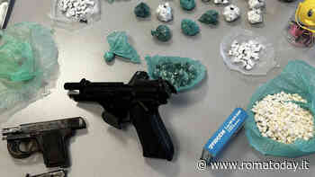 I corrieri con 13 chilogrammi di droga nascosti nel box