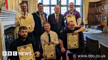 Men thanked for helping collapsed Coventry councillor