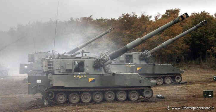 Ucraina, l’Italia fornisce 20 obici ma non funzionano e devono rientrare. La beffa svelata al Financial Times da un consigliere di Kiev