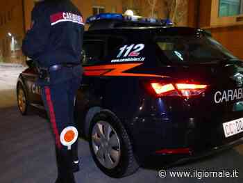 Napoli, in tre sullo scooter investono un carabiniere: denunciato 15enne