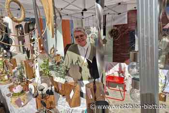 Pflanzenbörse und offene Geschäfte erfreuen die Besucher in der Innenstadt von Höxter