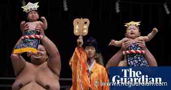 Goths in Whitby and sumo wrestlers: the weekend’s best photos