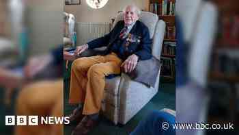 Dunkirk veteran celebrates 105th birthday in Warminster