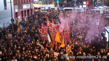 Demos am 1. Mai: Randale bei Protest in Berlin – Polizei rechnet mit weiteren Straftaten