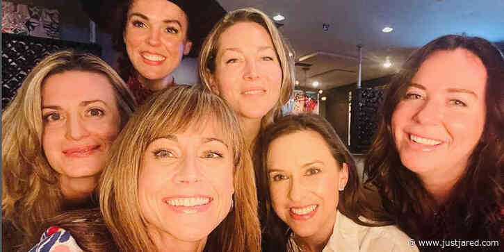 Erin Cahill Shares The Heartwarming Story Behind That Viral Hallmark Group Photo With Lacey Chabert, Nikki DeLoach & Brooke D'Orsay