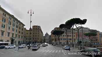 Primo maggio: lanciate uova contro una sede della presidenza del Consiglio