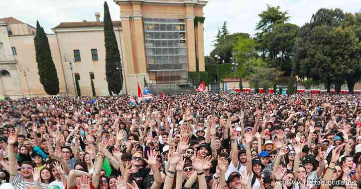 1 Maggio, il concertone prende il via con il ricordo di Lorenzo Parelli. Cinquanta artisti sul palco fino a mezzanotte