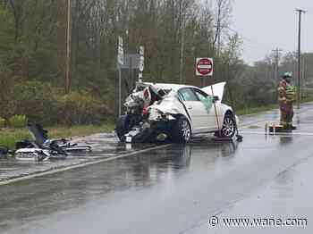3 cars crash on US 24