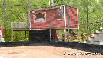6 students taken to hospital after press box collapses during West Virginia softball game