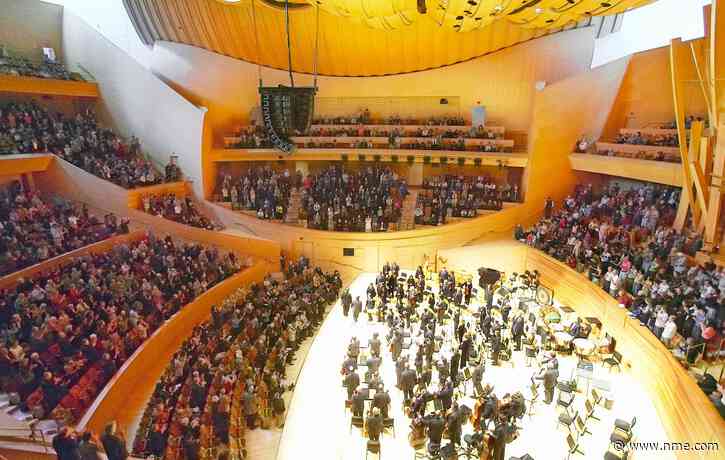 Concert-goer has “loud and full body orgasm” during LA Philharmonic performance