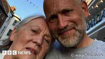 Bristol man completes five marathons for Dementia UK