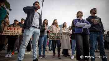 Canadian academics, graduate students walk out, demanding increased federal funding for researchers