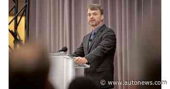 Manley, Barra got top pay from Detroit 3 in 2022