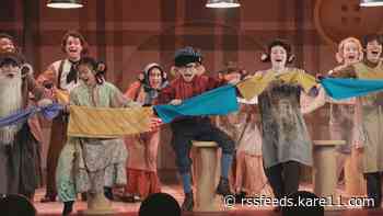 One-on-one with Itamar Moses on 'An American Tail's' screen-to-stage adaptation at Children's Theatre Company