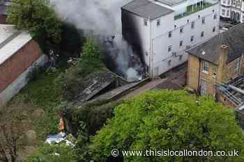 Woolwich Spray Street fire: Police investigation launched