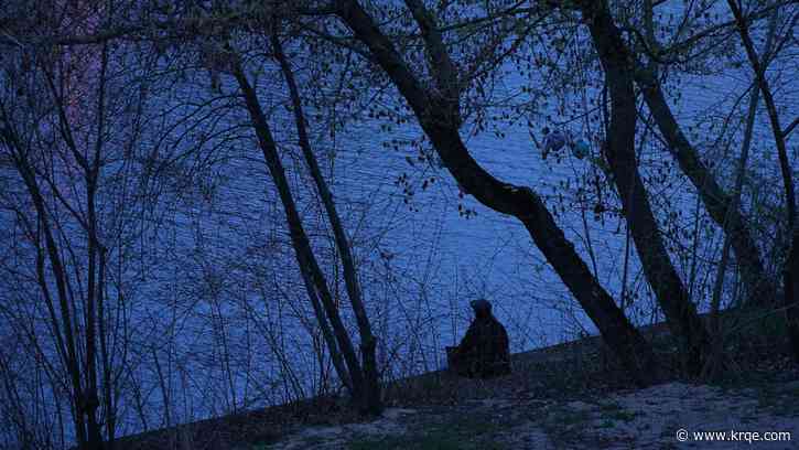 Loneliness declared an epidemic, poses risks as deadly as smoking, surgeon general says