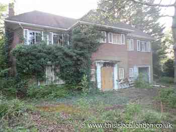 Fire in derelict house off Bishops Avenue, East Finchley