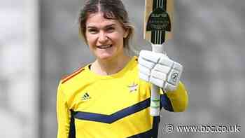 Rachael Heyhoe Flint Trophy: South East Stars, Northern Diamonds and Southern Vipers win