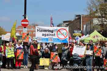 ULEZ: Havering protestors call expansion 'war on motorists'