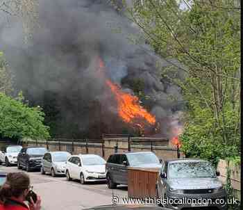 Fire crews tackle blaze in Archway Road, Highgate