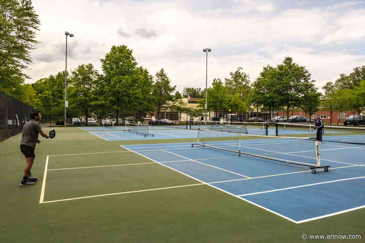 Someone keeps masturbating near the Walter Reed pickleball courts