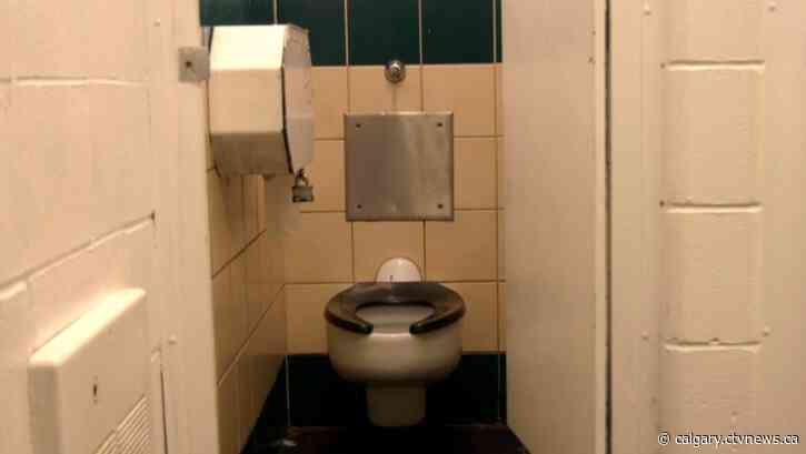 Calgary introducing washroom attendants at 2 downtown bathrooms