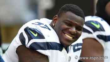 Bills fortify D-line, ink former Seahawks NT Ford