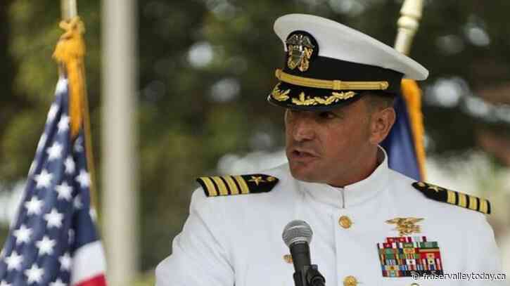 Navy commander pulled from job in connection with SEAL death