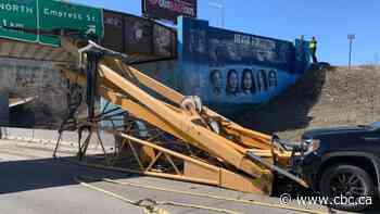 Winnipeg police close westbound Portage Avenue at Wall Street after Empress Street overpass crash