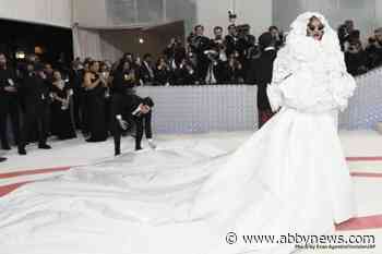 Met Gala: Rihanna, Jared Leto as Choupette, Kim K. in pearls