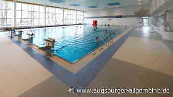 Todesursache bleibt unklar: Schüler kollabiert im Hallenbad und stirbt