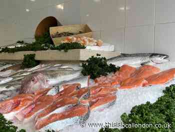 Recipe: Fried fish fillet in a parsley and caper sauce