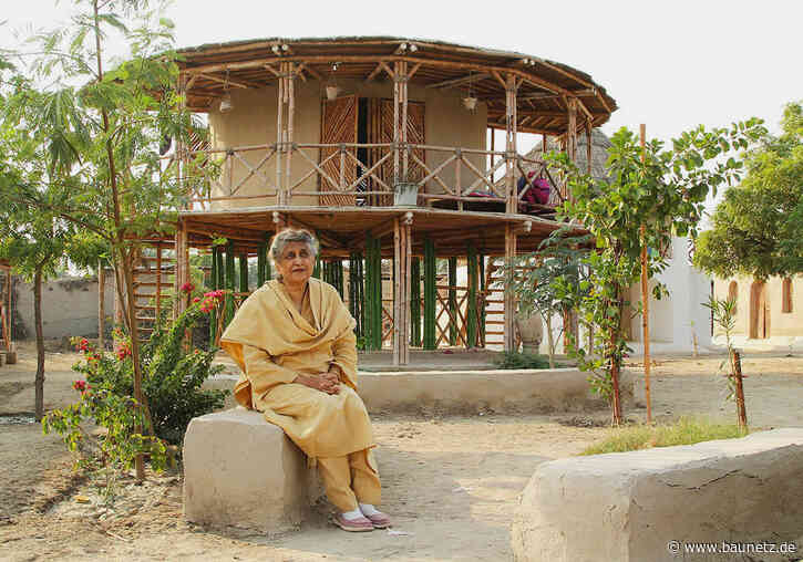Bau- und Klimaaktivistin aus Pakistan
 - RIBA Gold Medal 2023 für Yasmeen Lari