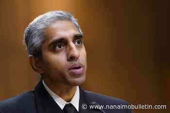 Loneliness poses risks as deadly as smoking: surgeon general