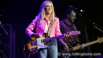 Sheryl Crow on Her Rock and Roll Hall of Fame Induction: ‘I’m Shocked — Life Is Crazy!’