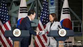 Vice President Kamala Harris, South Korean President talk climate change in NASA visit