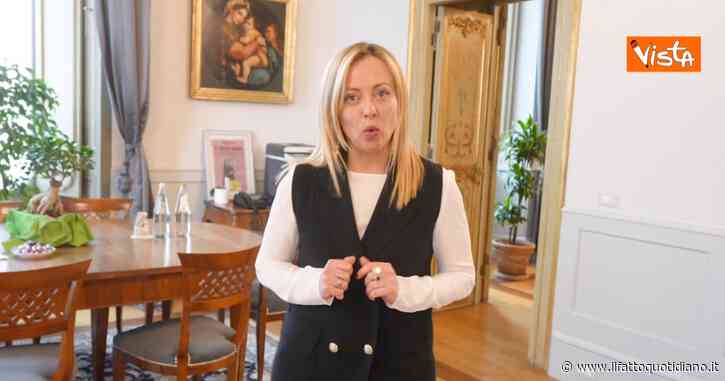 La surreale spiegazione del responsabile social di Meloni: “Niente conferenza stampa il Primo maggio? Per rispetto ai giornali chiusi”