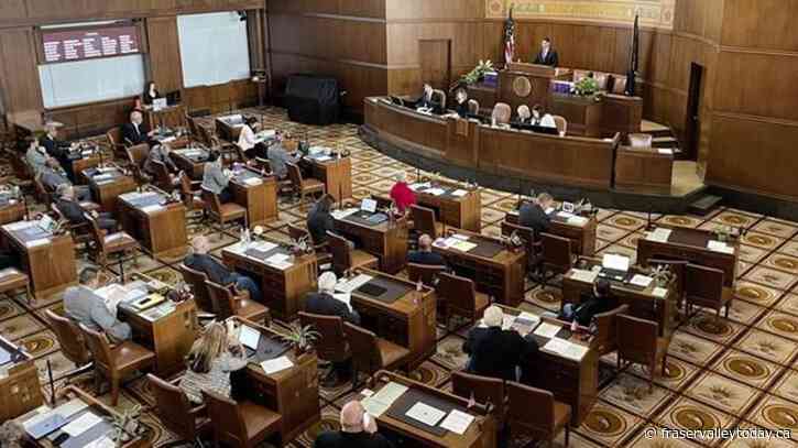 Oregon Republicans stay home ahead of abortion, guns votes