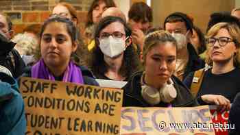 'Anger and discontent' on campus 'the worst in decades' as university staff walk off the job over casualisation