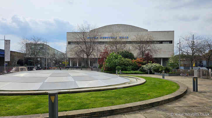 London’s Pocket Parks: The White House Garden, SE1