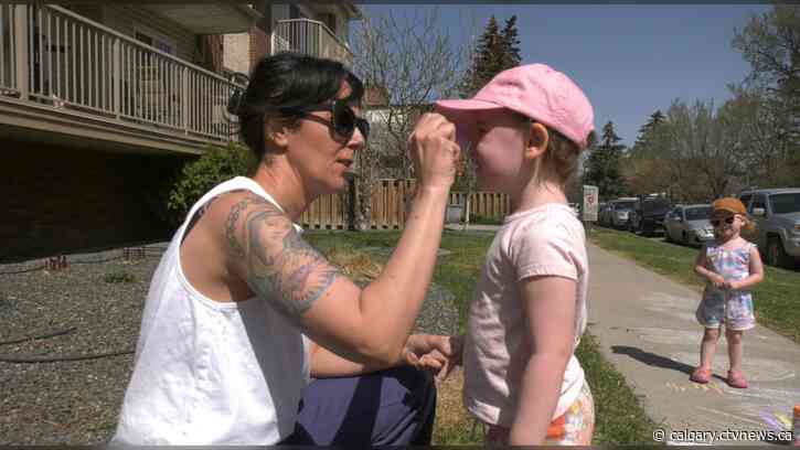 Health experts urge precautions as Calgary sees faster-than-usual shift to scorching temperatures