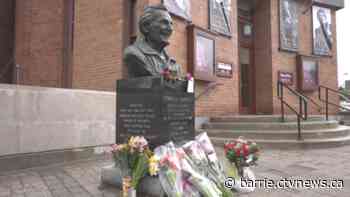 Lightfoot's impact felt in his hometown of Orillia, Ont. as fans mourn and celebrate his life